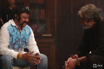 Balakrishna And Krishna Vamsi Visit Amitabh RGV Sarkar 3 Movie Set